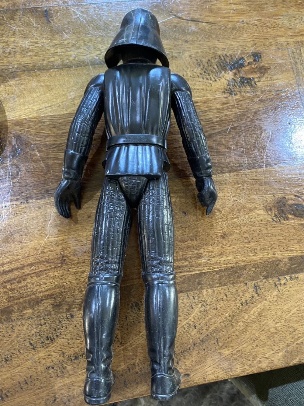 Star Wars Darth Vader 12 Back - Kenner action figure collectible - Main Image 2