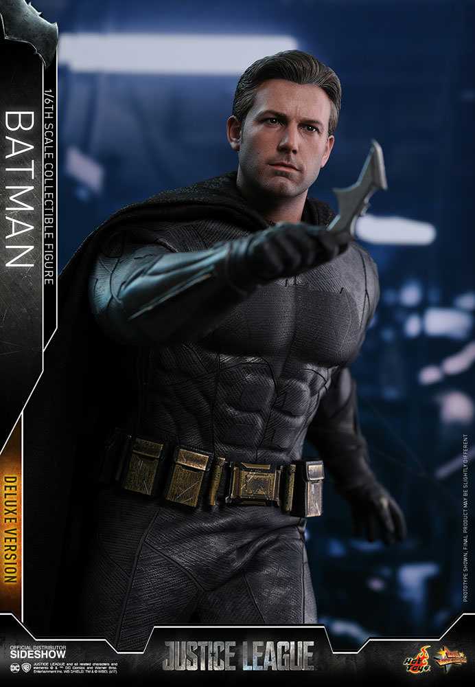 Batman, Justice League (Deluxe Version) (1:6) - Hot Toys (Justice League (2017)) action figure collectible - Main Image 4