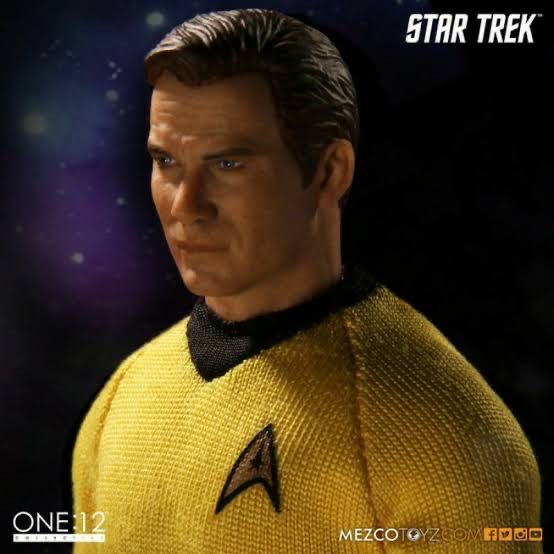 Star Trek Captain Kirk - Mezco (Star Trek) (Mezco One 12) action figure collectible [Barcode 696198761610] - Main Image 3