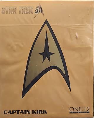 Star Trek Captain Kirk - Mezco (Star Trek) (Mezco One 12) action figure collectible [Barcode 696198761610] - Main Image 4