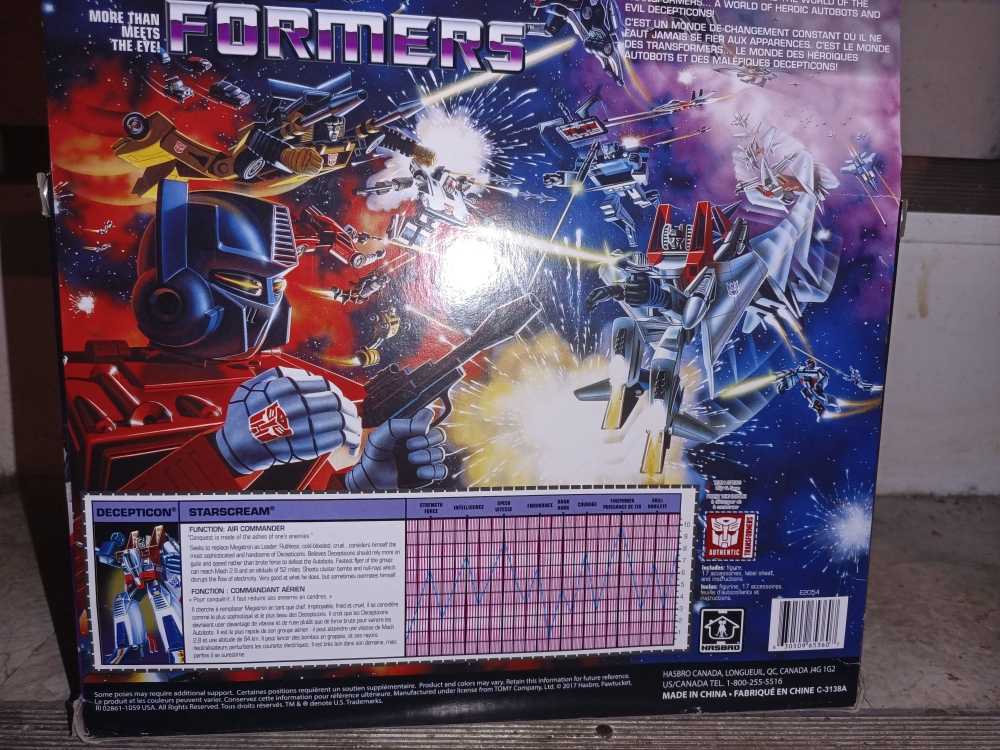 Transformers Starscream Retro Walmart Exclusive - Hasbro (Transformers) action figure collectible [Barcode 06149727] - Main Image 2