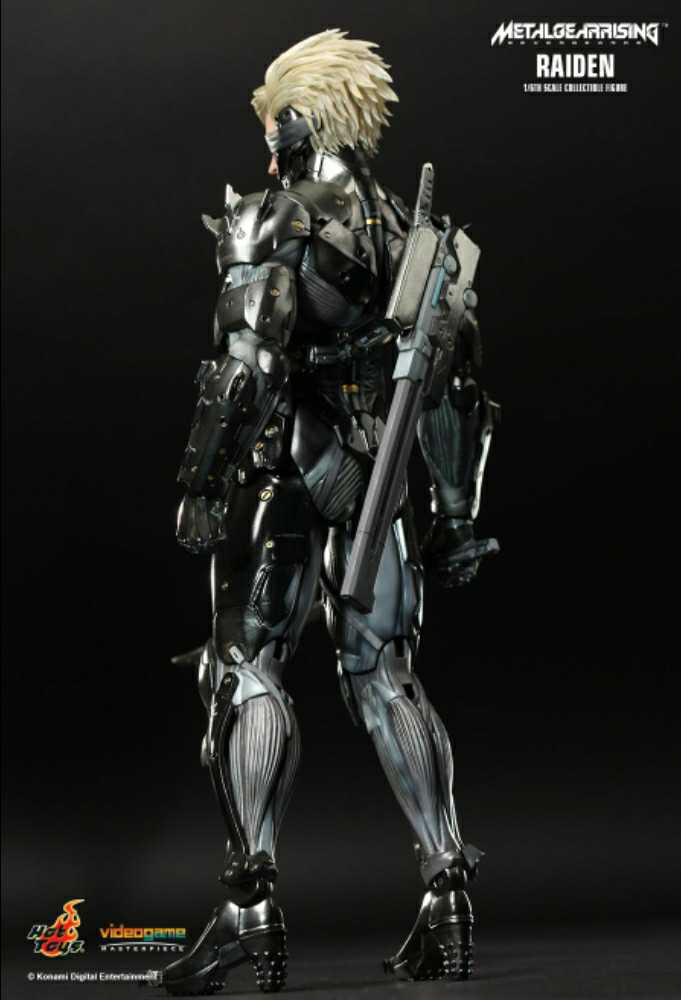 Raiden, Metal Gear Solid: Revengeance (VGM017) - Hot Toys (Metal Gear Solid: Revengeance) action figure collectible - Main Image 4