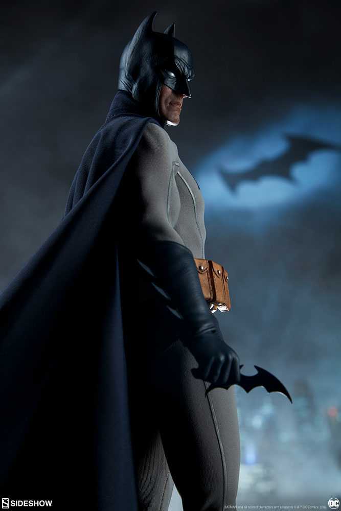 Batman, DC Comics - Sideshow Collectibles (DC Comics) action figure collectible - Main Image 3