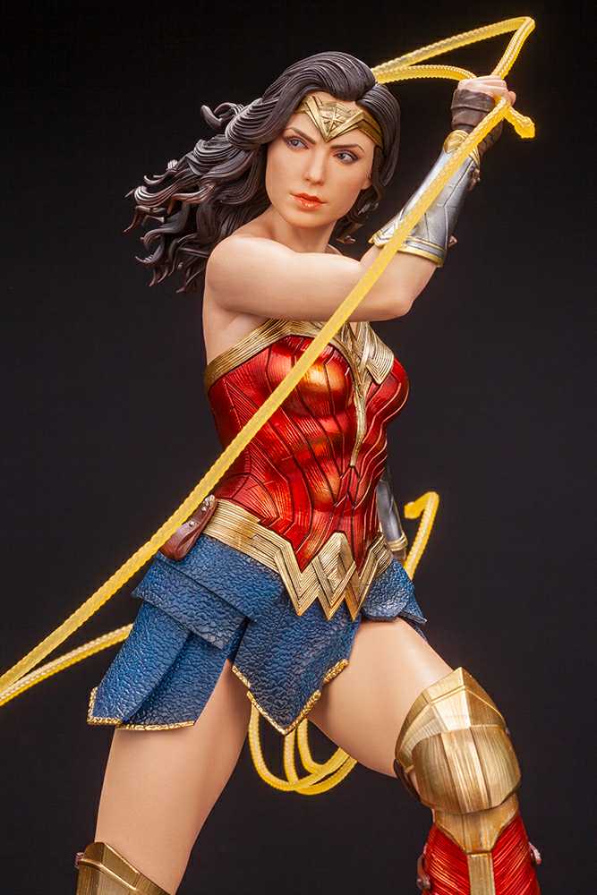 Wonder Woman, Wonder Woman 1984 - Kotobukiya (Wonder Woman 1984 (2020)) action figure collectible - Main Image 4