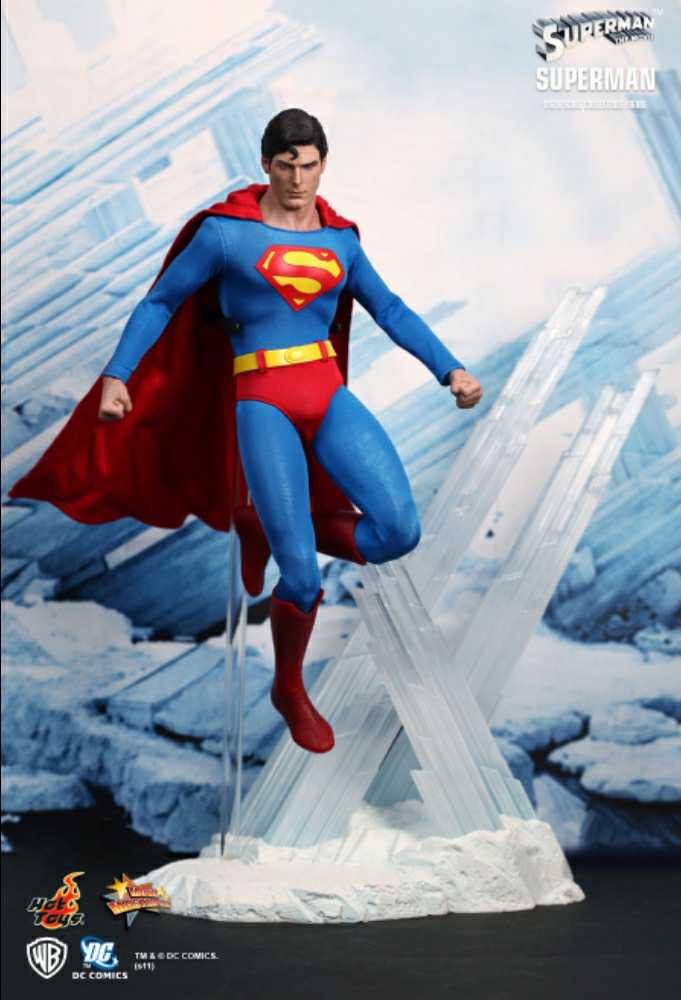 Hot Toys Superman (1978) (MMS152) - Hot Toys (Superman (1978)) action figure collectible - Main Image 2