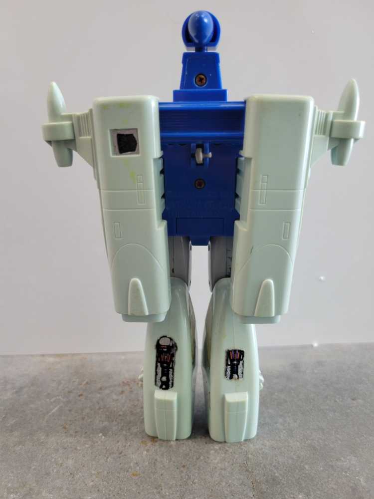 Scourge 2nd Robot Mode - Hasbro (1986) action figure collectible - Main Image 4