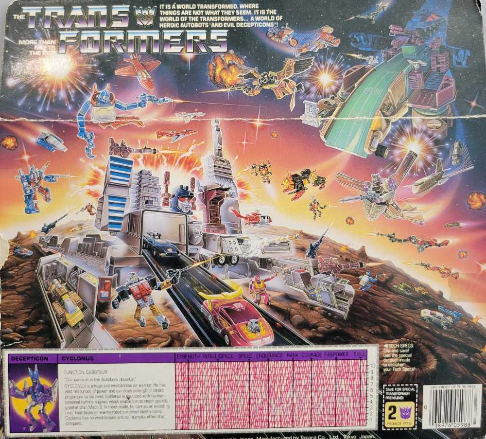 Transformers G1 Cyclonus - Hasbro (Transformers Generation 1) action figure collectible [Barcode 038976059883] - Main Image 2