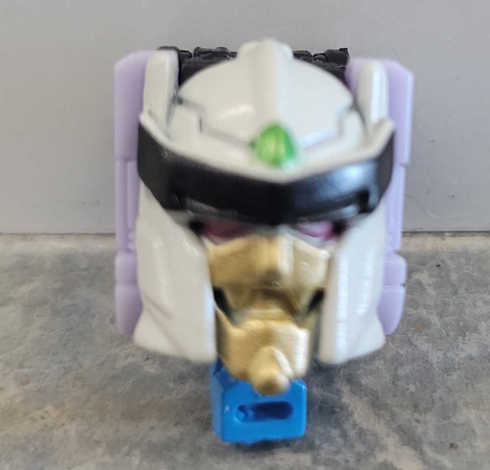 Thunderwing Seige On Cybertron Toys"R"Us  - Hasbro (Titans Return) action figure collectible - Main Image 2