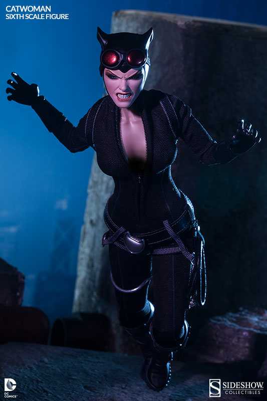 Catwoman, DC Comics - Sideshow Collectibles (DC Comics) action figure collectible - Main Image 2
