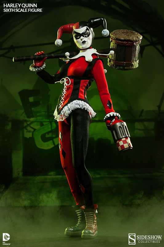 Hidden Dungeon Only I Can Enter (Alice) - Sideshow Collectibles (DC Comics) action figure collectible - Main Image 2