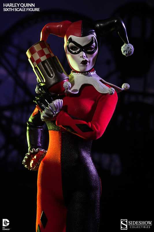 Hidden Dungeon Only I Can Enter (Alice) - Sideshow Collectibles (DC Comics) action figure collectible - Main Image 4