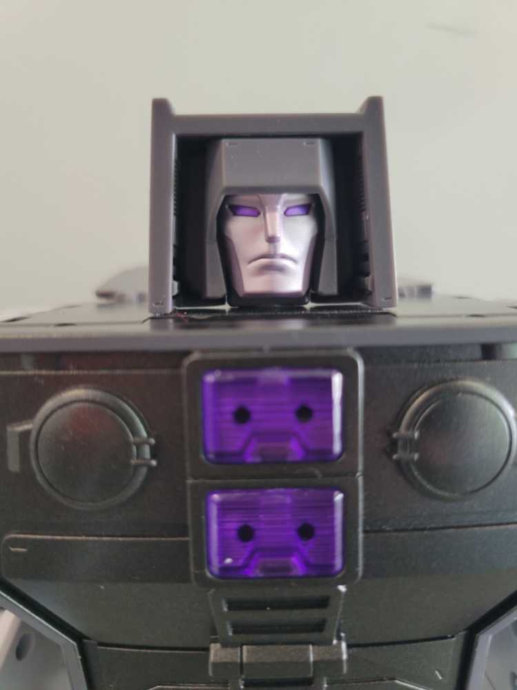 Violet and Jack Jack (fire)