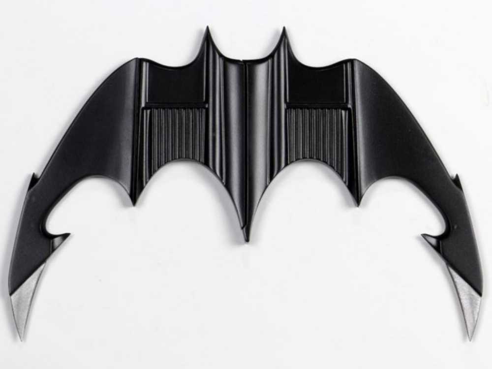 Batman: Batarang Replica - Neca/Reel Toys (Batman 89) action figure collectible [Barcode 634482614457] - Main Image 4