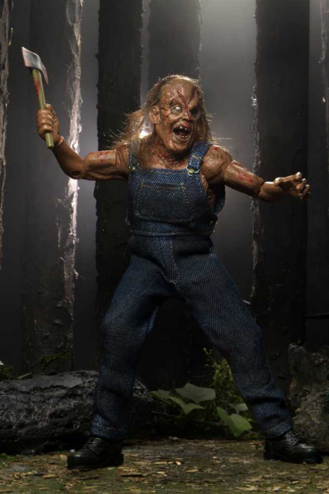 Hatchet - Neca (Hatchet) action figure collectible [Barcode 634482560600] - Main Image 4