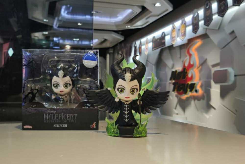 Maleficent, Maleficent: Mistress of Evil - Hot Toys (Hot Toys Cosbaby) action figure collectible - Main Image 4