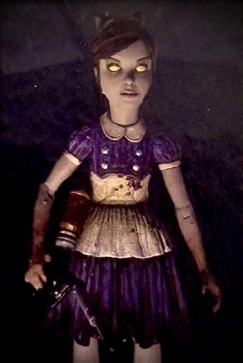 NECA Bioshock 2: Little Sister - Neca (Bioshock 2) action figure collectible [Barcode 634482447970] - Main Image 3