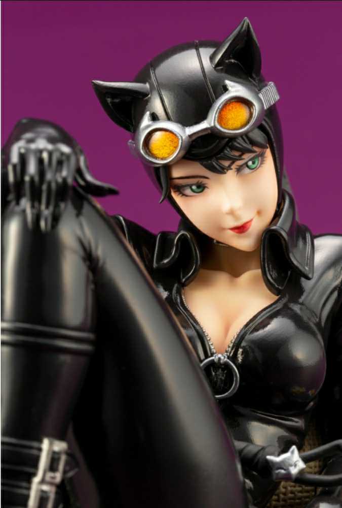 Catwoman, Catwoman Returns, DC Bishoujo (1:7) - Kotobukiya (DC Bishoujo) action figure collectible - Main Image 3