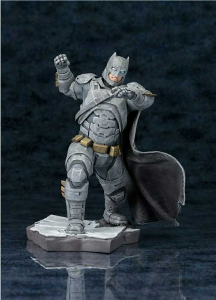Batman, Batman vs Superman: Dawn of Justice ArtFX+ (1:10) - Kotobukiya (Batman vs Superman: Dawn of Justice (2017)) action figure collectible - Main Image 2