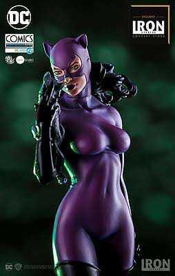 Catwoman, DC Comics Art Scale (1:10) - Iron Studios (DC Comics by Ivan Reis) action figure collectible - Main Image 2