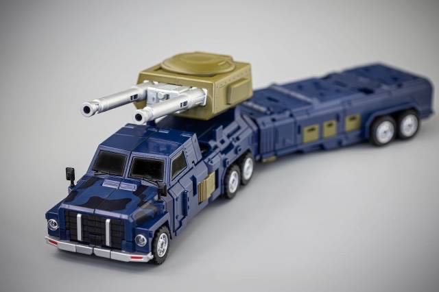 Mastermind Creations PS-14 Incursus - Mastermind Creations (3rd Party Transformers Masterpiece) action figure collectible - Main Image 2