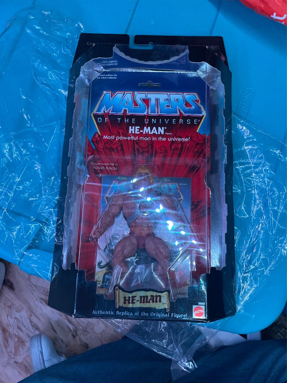 He-Man - Mattel (Masters Of The Universe) action figure collectible [Barcode 074299289927] - Main Image 2