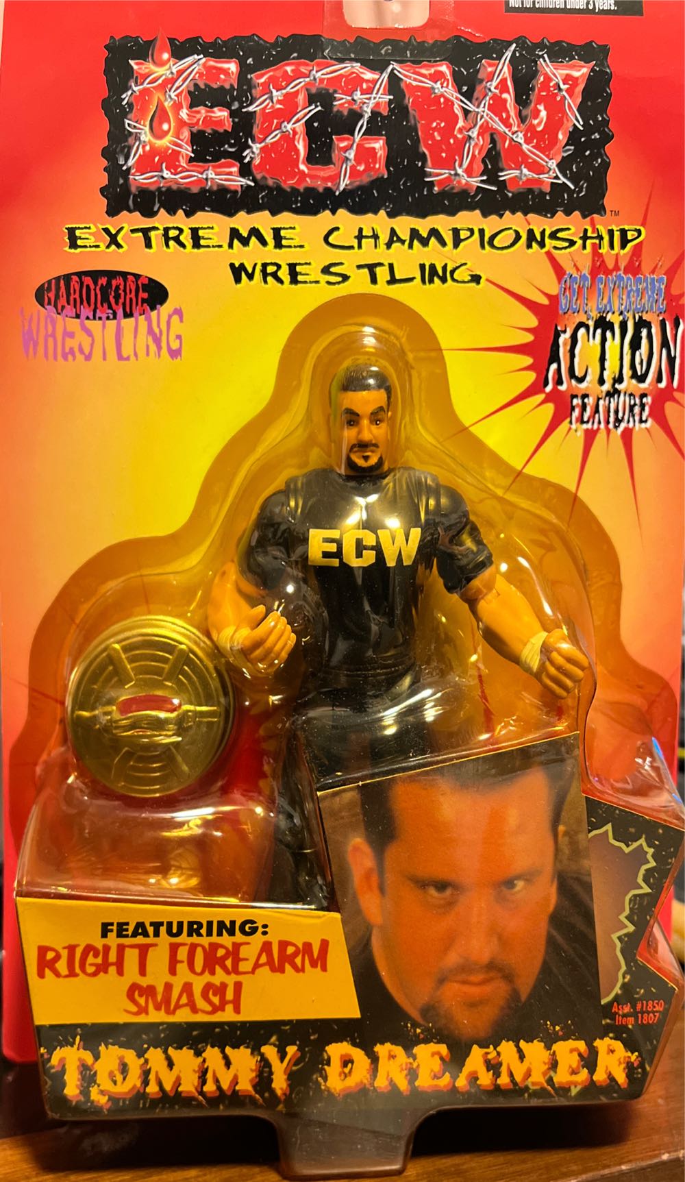 ECW Tommy Dreamer - Original San Francisco Toymakers Inc (ECW OSFTM Series 3) action figure collectible [Barcode 747005018073] - Main Image 3