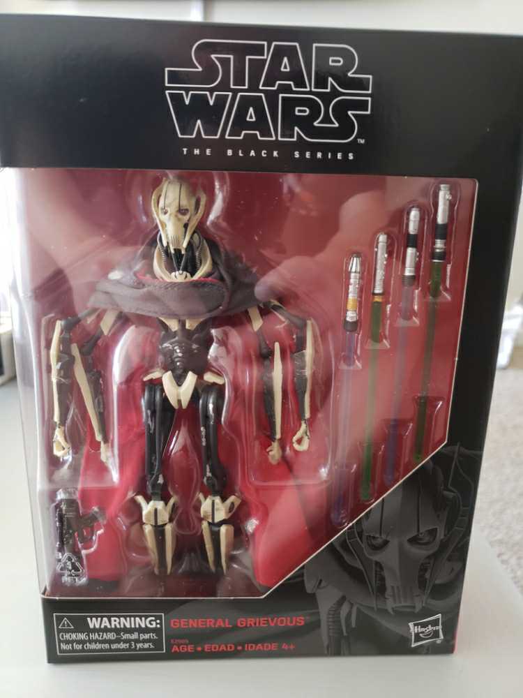 Schleich Farm World Golden Retriever Puppy Educational Figurine For Kids Ages 3-8