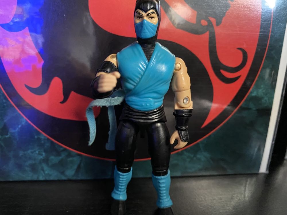 Mezco Toyz Ultimate King Kong Of Skull Island 18” Figure