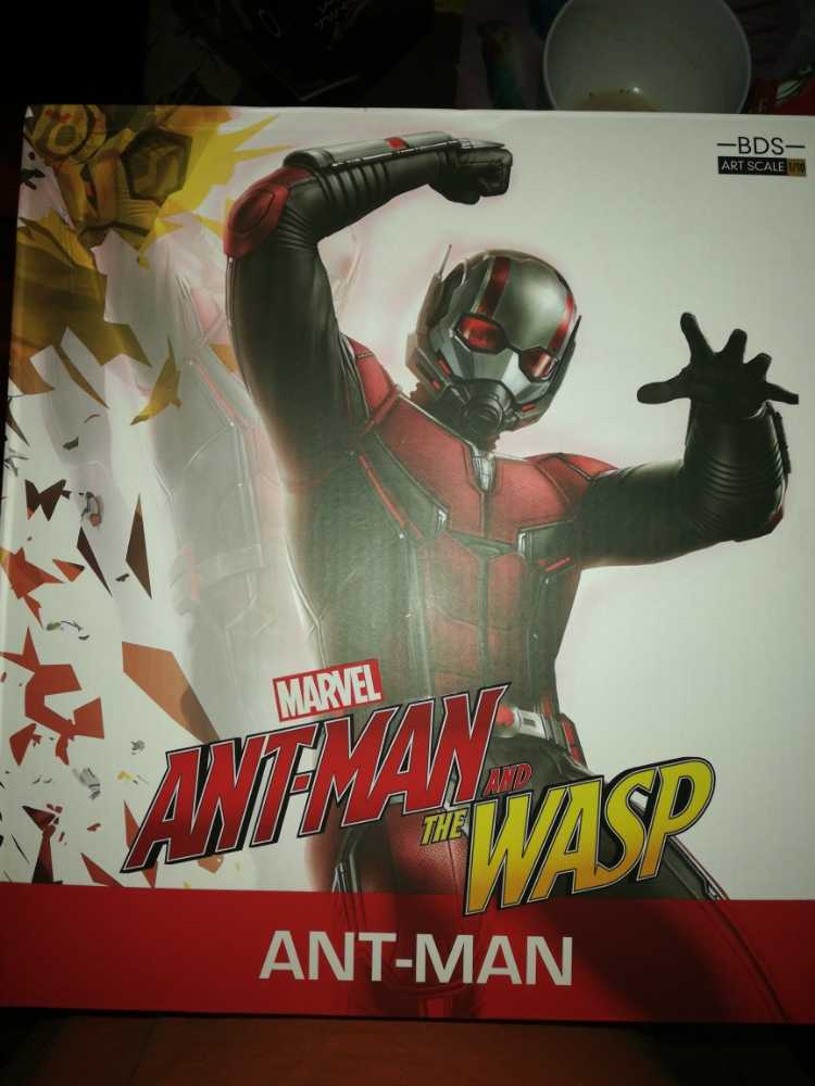 Robin - Universe Of Evil