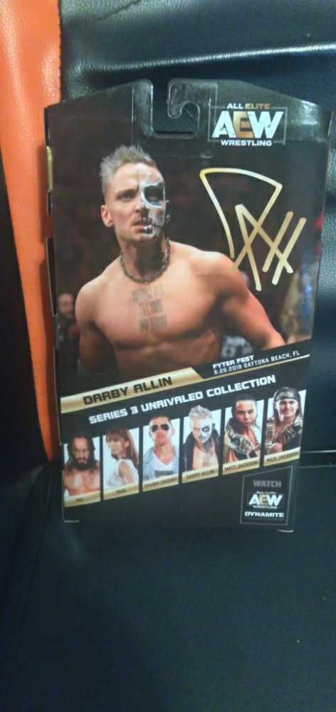 Darby Allin - Jazwares (AEW Unrivaled Collection) action figure collectible [Barcode 191726377146] - Main Image 3