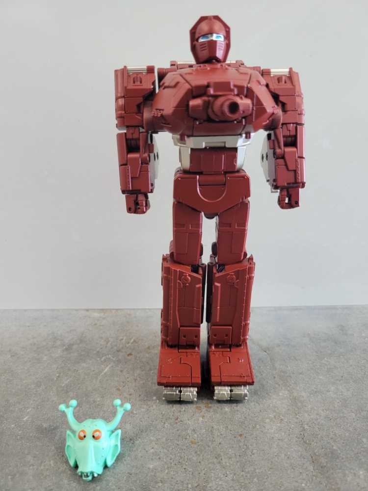 Warpath - Fans Toys (Autobot) action figure collectible - Main Image 2