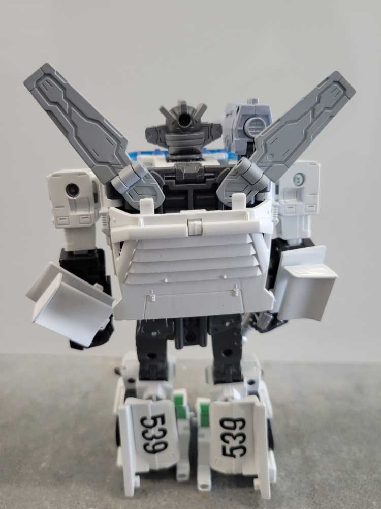 MP-20+ Wheeljack - Takara Tomy (Transformers Masterpiece) action figure collectible [Barcode 4904810109259] - Main Image 3