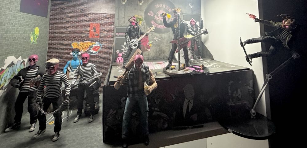 Mezco Rumble Skulls Pink Og - Mezco (Rumble Society) action figure collectible [Barcode 696198120011] - Main Image 3