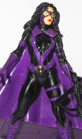 The Huntress - Hasbo / Kenner (DC: JLA: 6”) action figure collectible [Barcode 076281707525] - Main Image 4