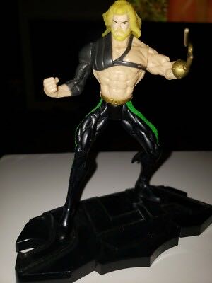 JLA Aquaman - Hasbo / Kenner (JLA) action figure collectible [Barcode 076930260050] - Main Image 3
