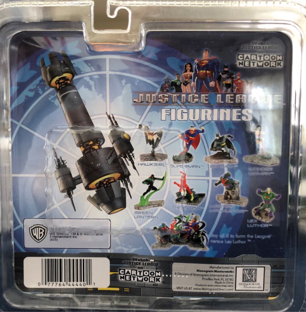 Justice League Figurines: Superman - Monogram International Inc. (DC Comics: Justice League Figurines) action figure collectible [Barcode 077764444470] - Main Image 2