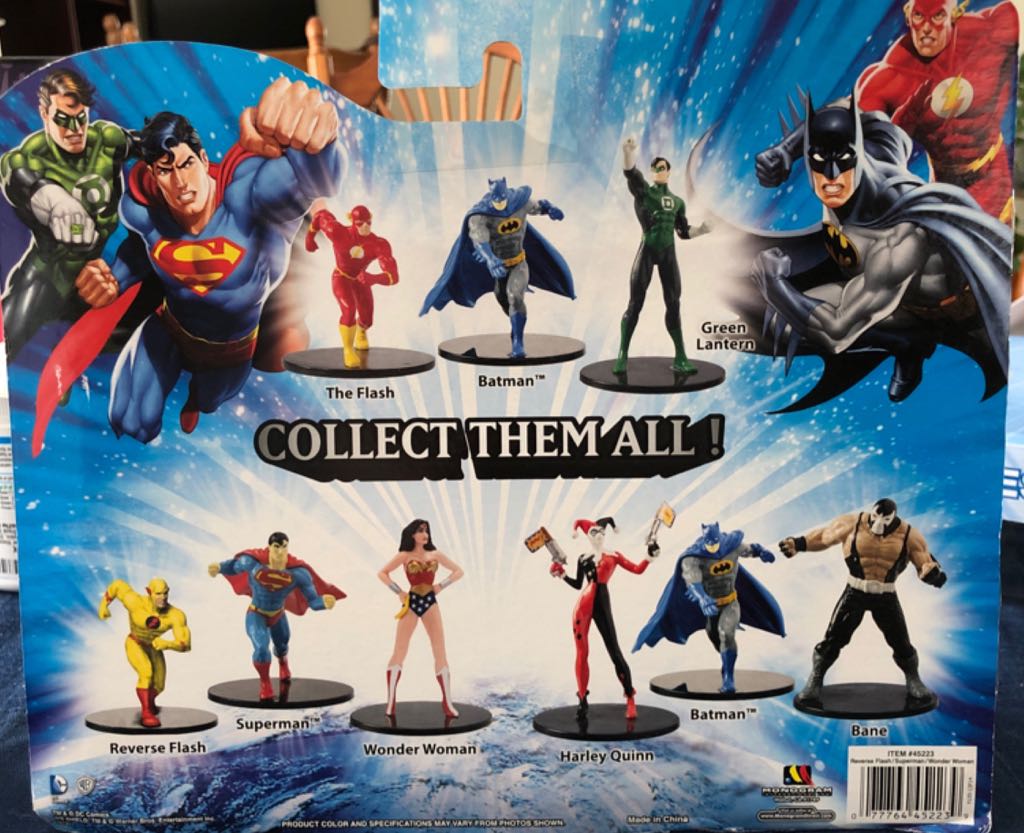 DC Comics 3 Pack Deluxe Figures Reverse Flash, Superman, Wonder Woman - Monogram International Inc. (DC Comics 3 Pack Deluxe Figures) action figure collectible [Barcode 077764452239] - Main Image 2