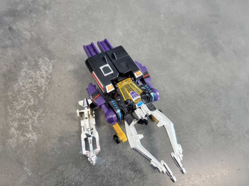 Transformers G1 Shrapnel - Hasbro (Generation 1) action figure collectible [Barcode 038976059227] - Main Image 4