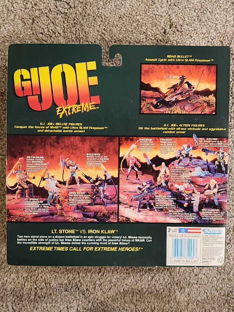 LT. Stone VS. Iron Klaw - Kenner (G.I. Joe: Extreme) action figure collectible [Barcode 076281812953] - Main Image 2