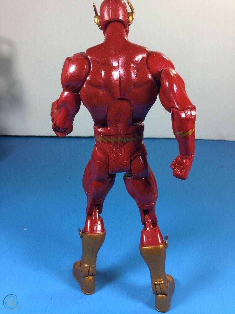 DC Universe Classics, TRU Exclusive: The Flash (All-Star) - Mattel (DC Comics - Super Heroes) action figure collectible - Main Image 2