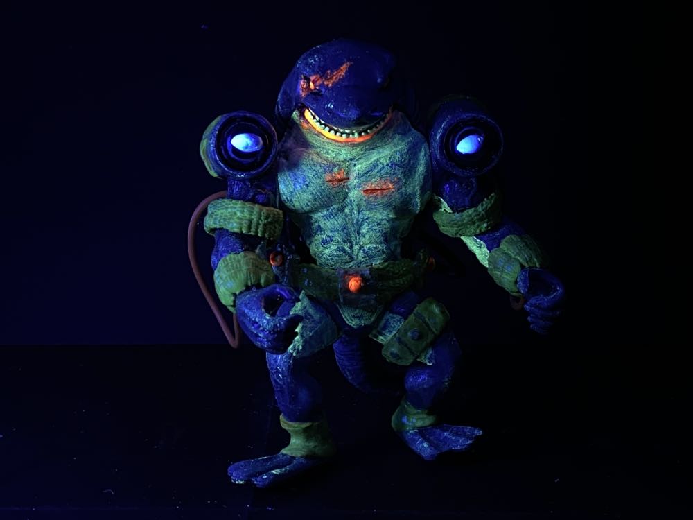 Armaggon V.2 - Yuno Dyva (Teenage Mutant Ninja Turtles) action figure collectible - Main Image 3