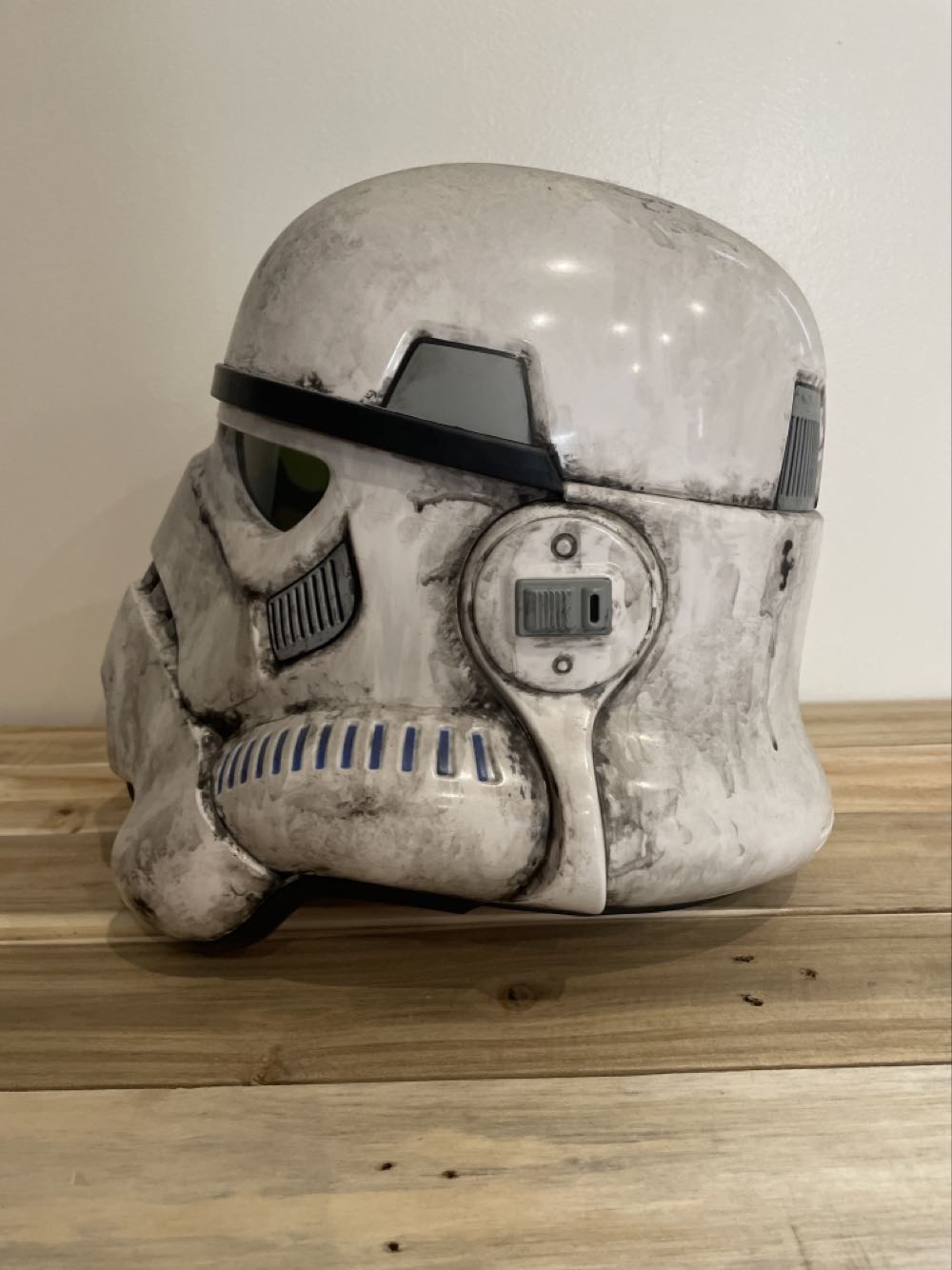 Stormtrooper Helmet - Hasbro (Star Wars Black Series) (Star Wars The Black Series) action figure collectible - Main Image 2