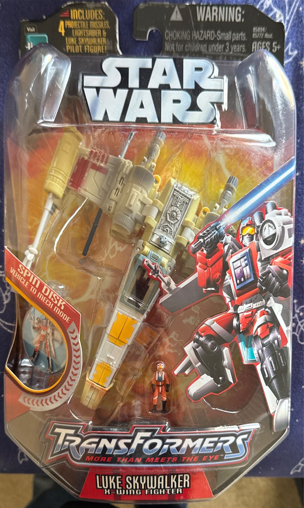 Collab Luke Skywalker to X-Wing Fighter - Hasbro (Transformers Collaborative) action figure collectible [Barcode 653569098645] - Main Image 3