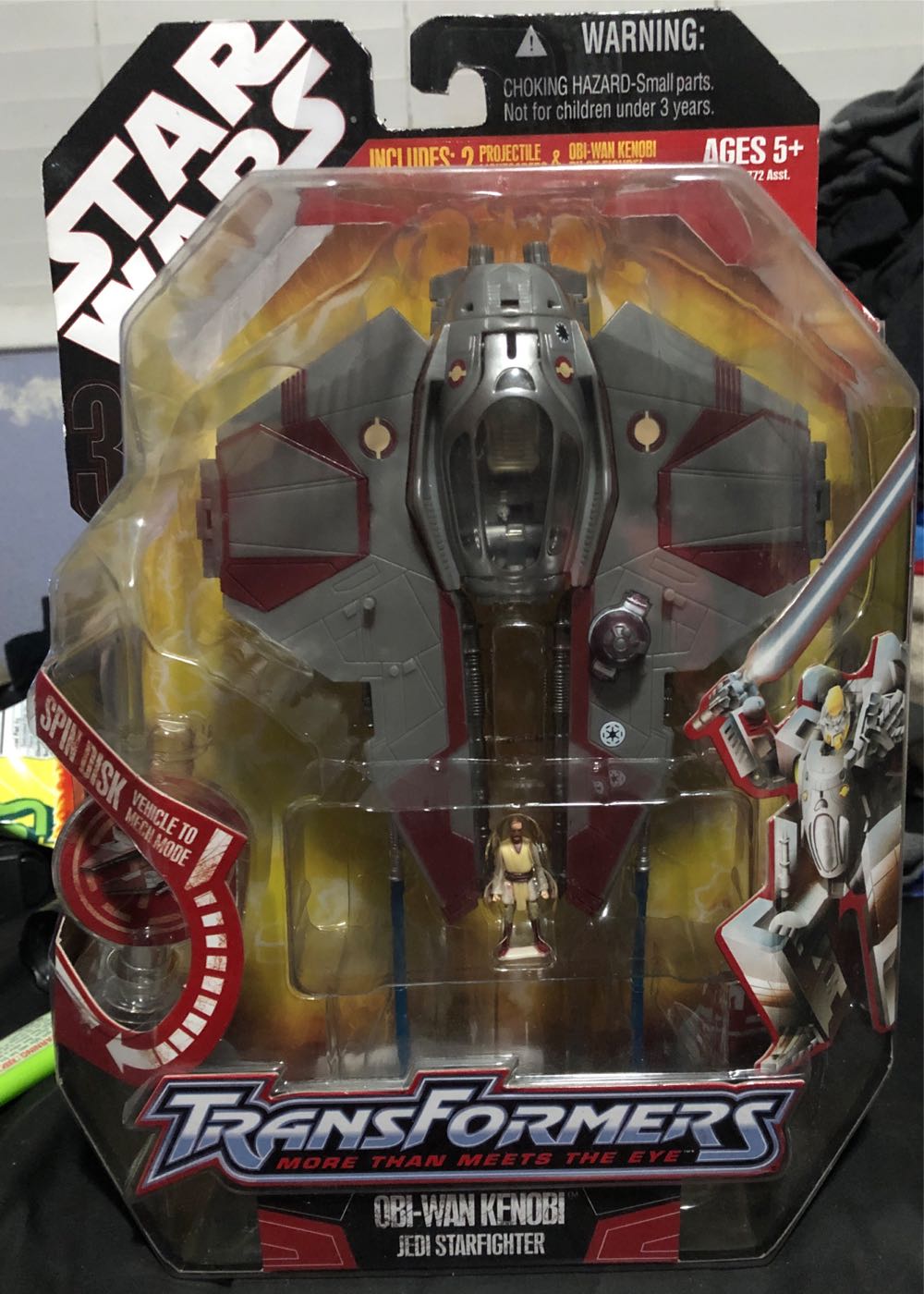 Transformers Obi-wan Kenobi Jedi Starfighter - Hasbro action figure collectible [Barcode 653569098676] - Main Image 2