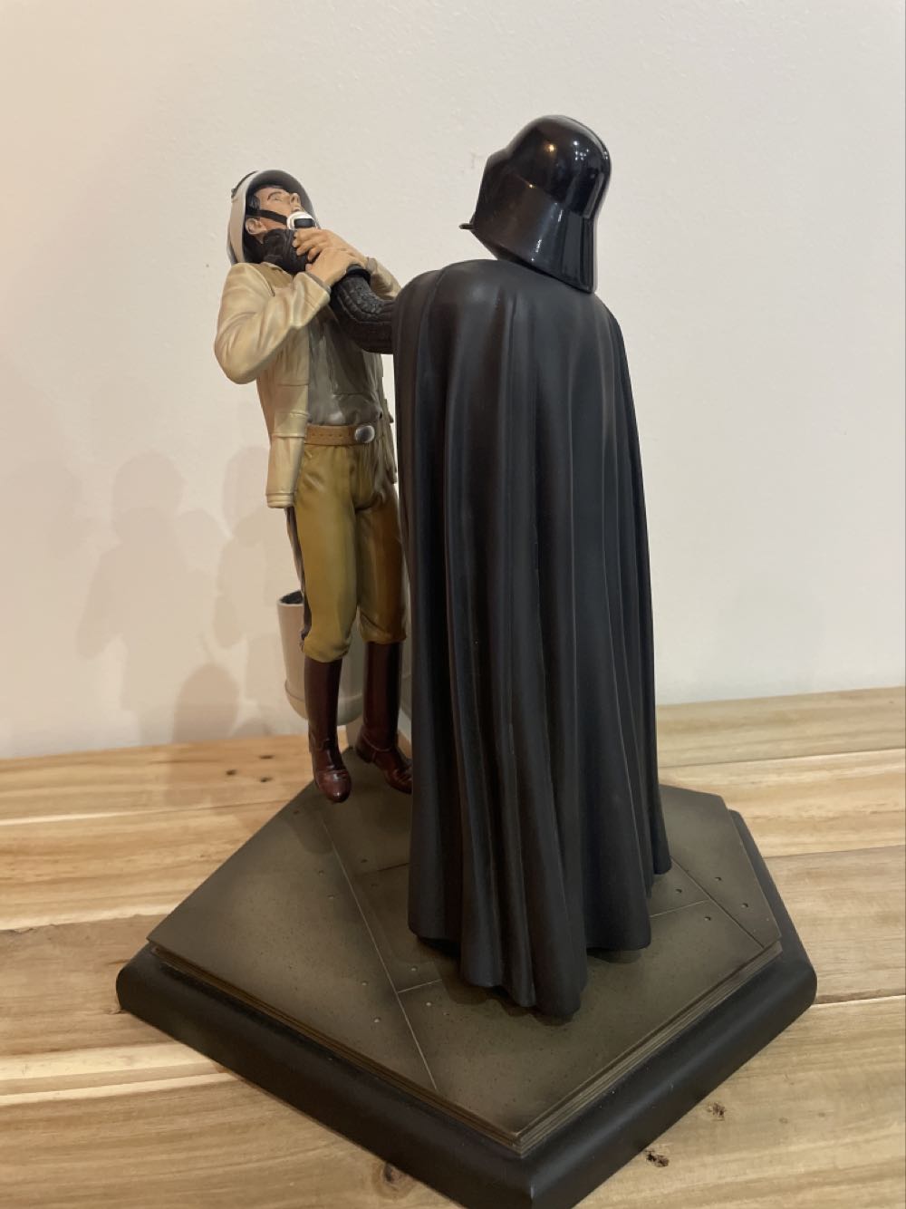 Diplomatic Mission ANH Diorama  - Sideshow (Star Wars) action figure collectible - Main Image 3