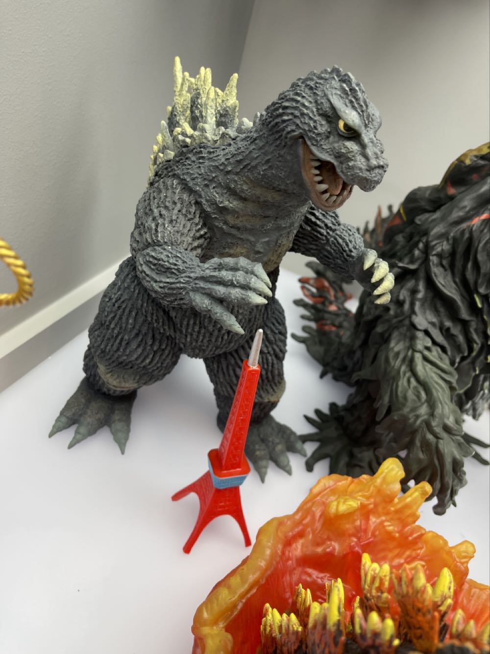 Expras Godzilla Emission Ver. Toho 30cm Series Mechagodzilla The Strikes - Toho Co., Ltd action figure collectible [Barcode 4532149018982] - Main Image 2