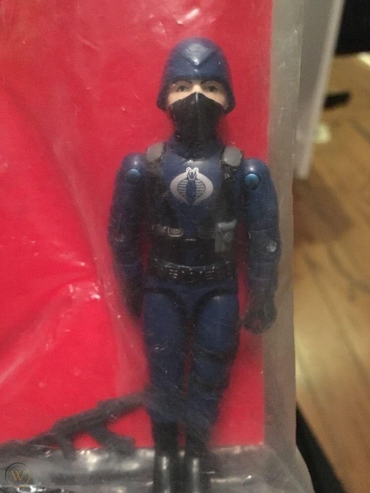 #21 | Cobra Officer: The Enemy V1.5 (Hasbro Direct) - Hasbro action figure collectible - Main Image 1