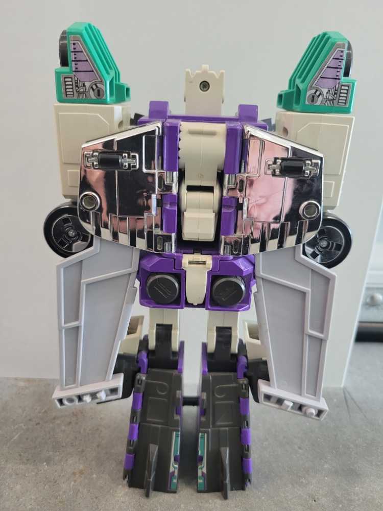 Sixshot  - Hasbro (Transformers) action figure collectible - Main Image 4