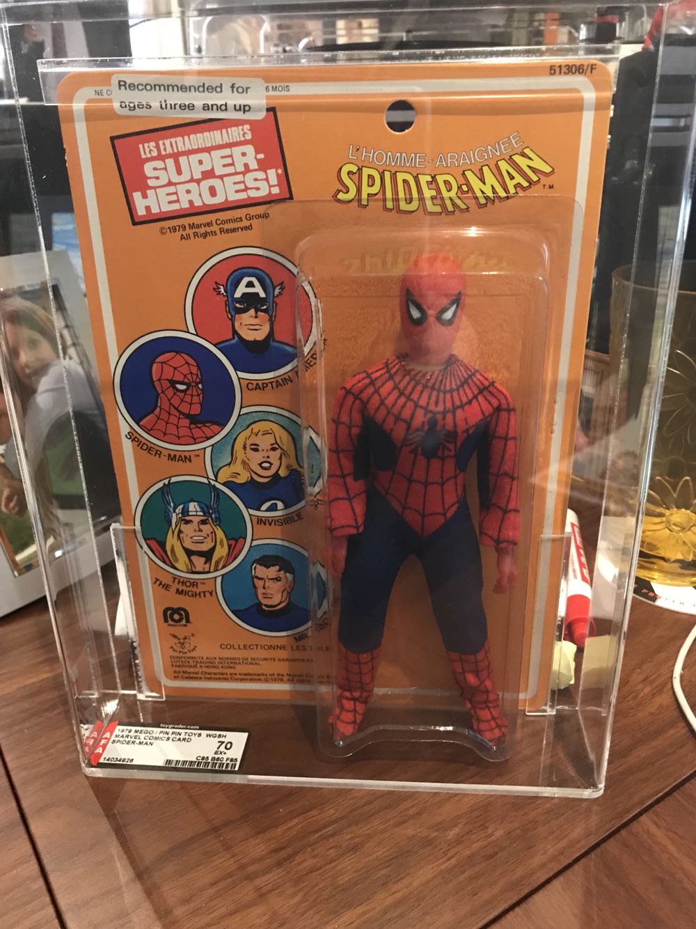 Mego WGSH Spider-Man Pin Pin Card - Mego Corp action figure collectible - Main Image 2