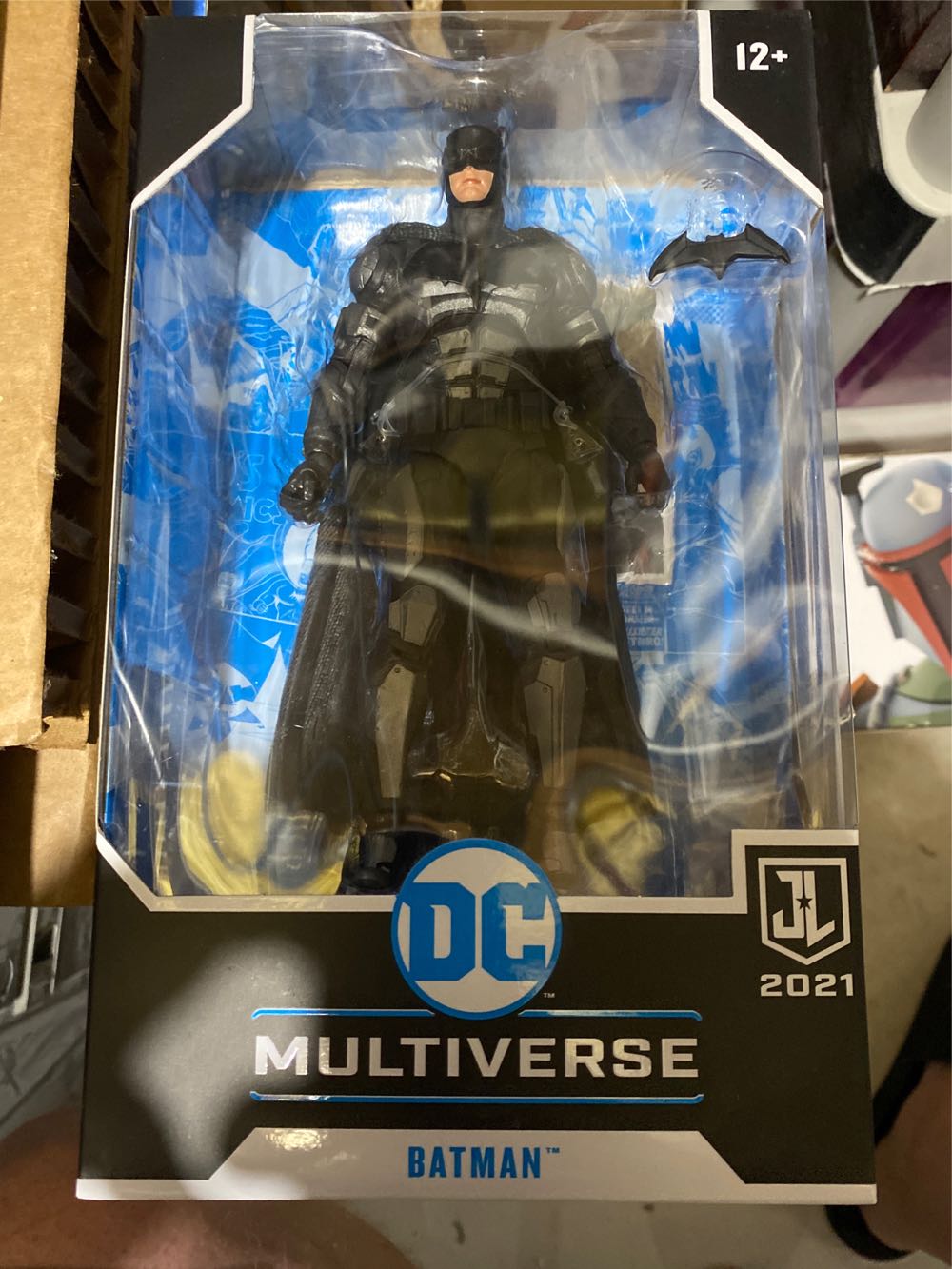 Batman  - McFarlane Toys (Justice League) action figure collectible [Barcode 787926150926] - Main Image 3